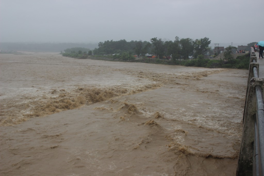 4-Rapti-khola-1502595022.JPG