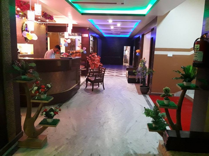 Hotel-Prakash1-1501059153.jpg