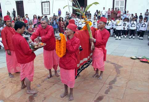 Phulpati-1506474492.jpg