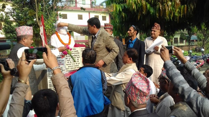 Indra-Baniya1-1508127581.jpg