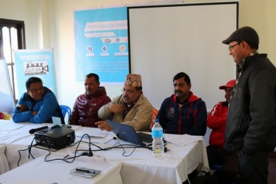 Hockey-Kusti-1515491387.jpg