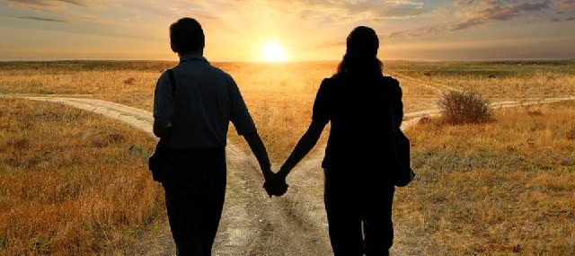 Couple-1525922066.jpg