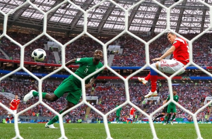 Russia2-1528995787.jpg