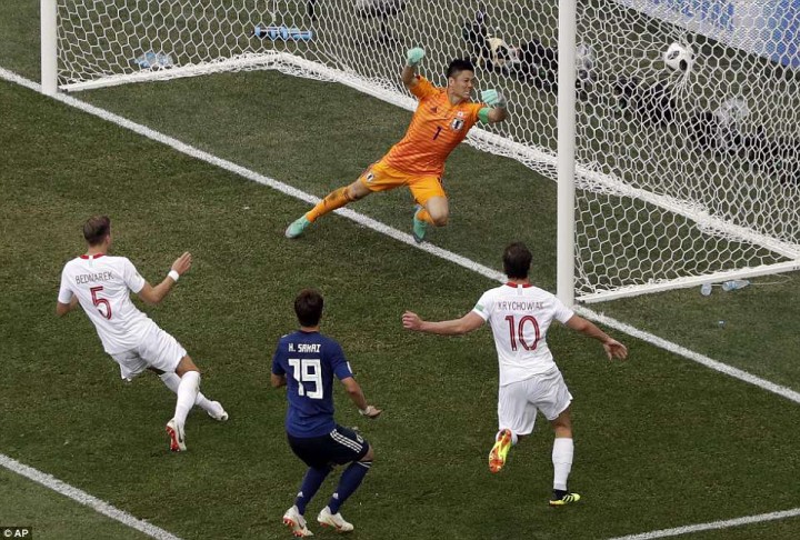 japan1-1530205148.jpg