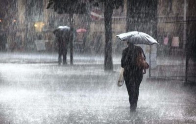 Raining-1530416239.jpg