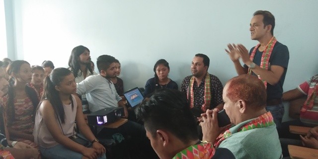Radio-Anmol-Training-1532616021.jpg