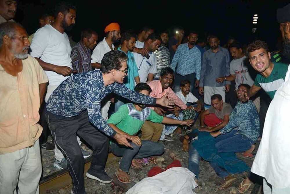 Bharat-rail-accident-1539999767.jpg