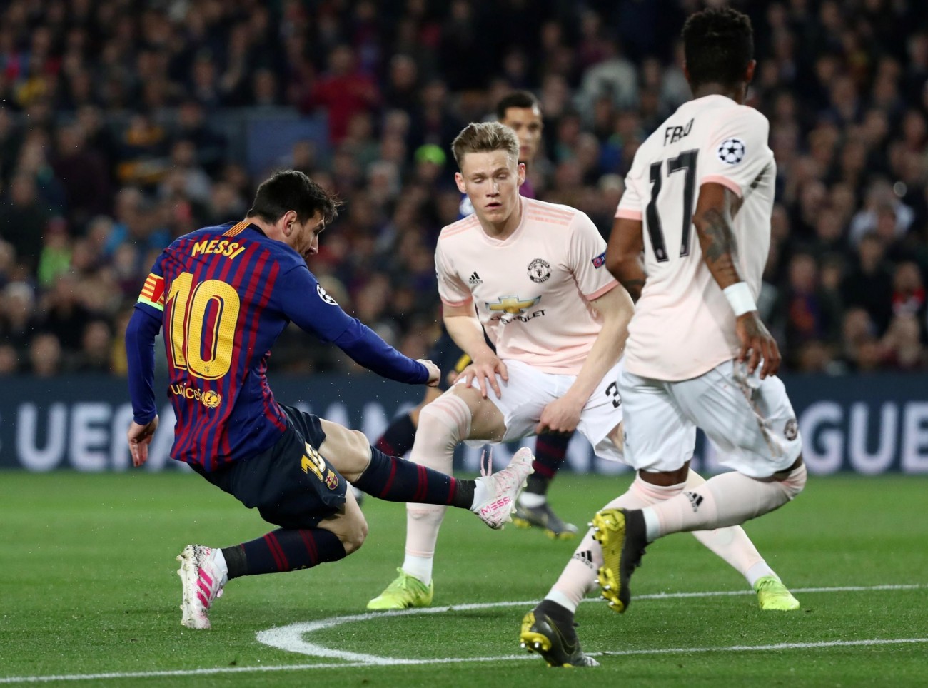 barcelona-man-utd-160419z-1555464354.jpg