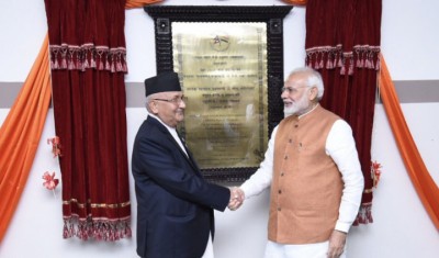 oli-modi-pashupati-dharma-1558602091.jpg