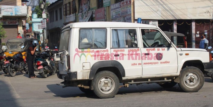 Ambulance-(2)-1586229898.jpg