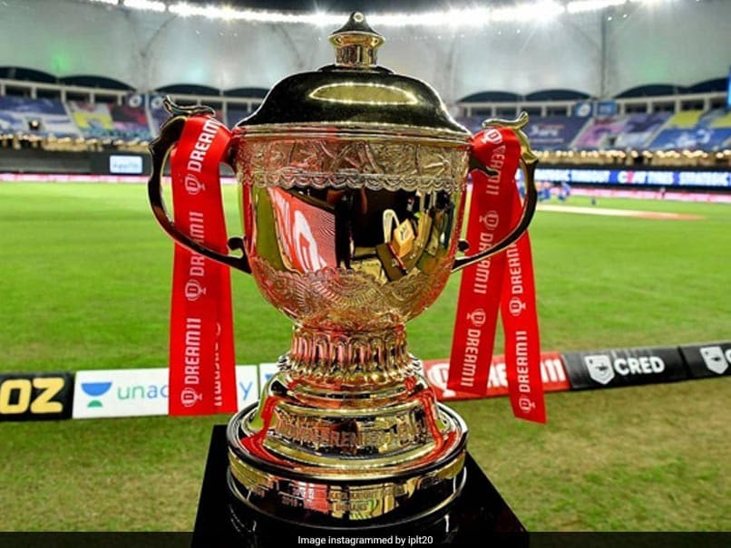 g5b30hi_ipl-trophy-instag-1632285024.jpg