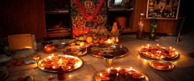 Laxmi-pooja-1635984704.jpg