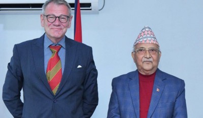 oli-and-german-ambassdor-1644975695.jpg