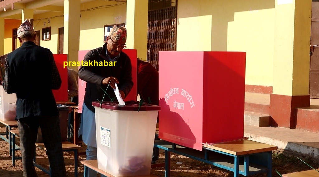Kamal-Thapa-Voted-1668916418.jpg