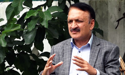 Dr-Prakash-Saran-Mahat-5-1701762381.jpg