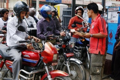 Petrol-Pump-1577891685-1706752060.jpg