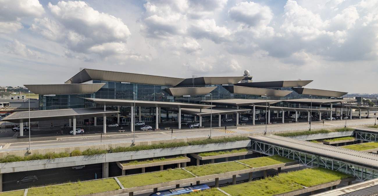 Sao_paulo_airport_termina-1724765579.jpg