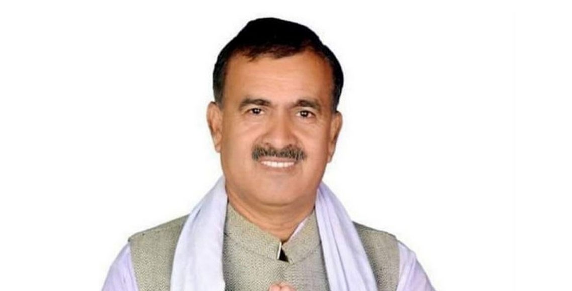 mahendra-yadav_FiJCRLbCZl-1765417353.jpg